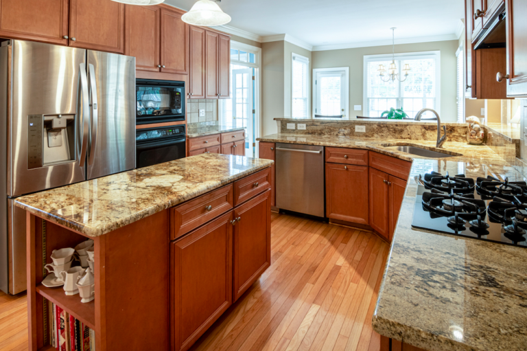 5 Kitchen Trends for 2021 You Don't Want to Miss - Advantage Contracting